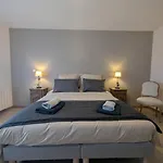 Du Joliment بيت للعطل Contigny