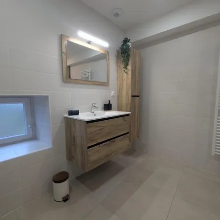 Holiday home Du Joliment Consigny